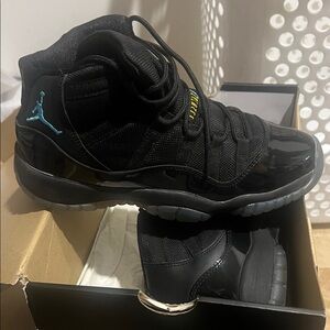 Jordan Air 11 Retro Black and Gamma Blue